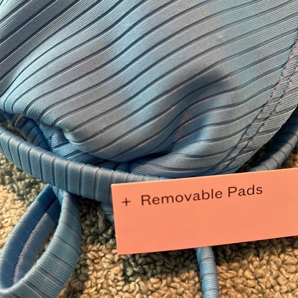 Women’s bikini top. 2082 - Picture 3 of 5